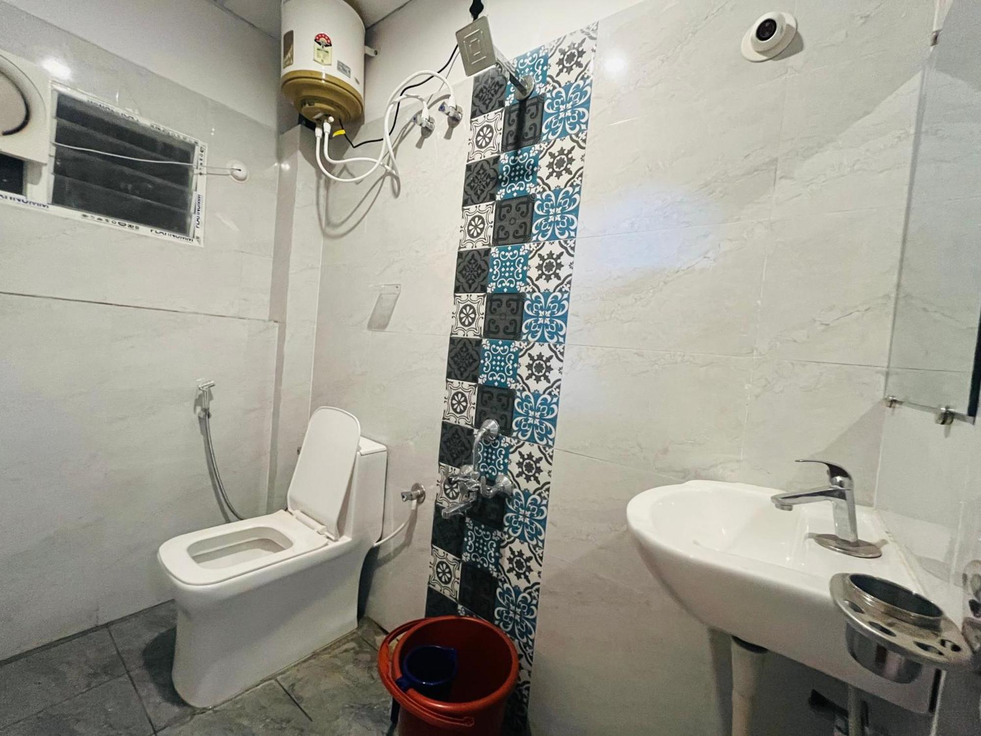 Hotel Adh Hazel Wood Mysore
