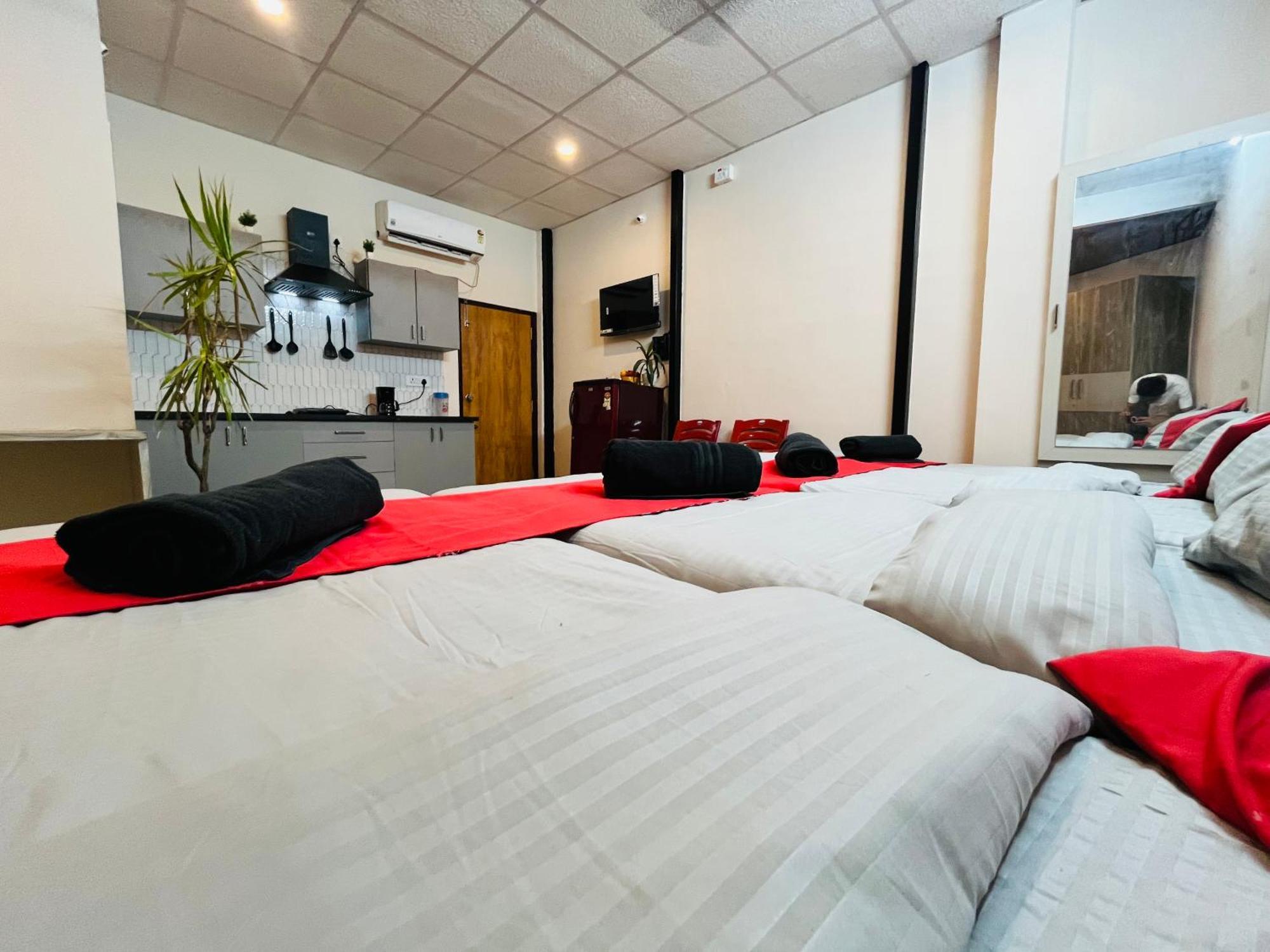 Hotel Adh Hazel Wood 3*