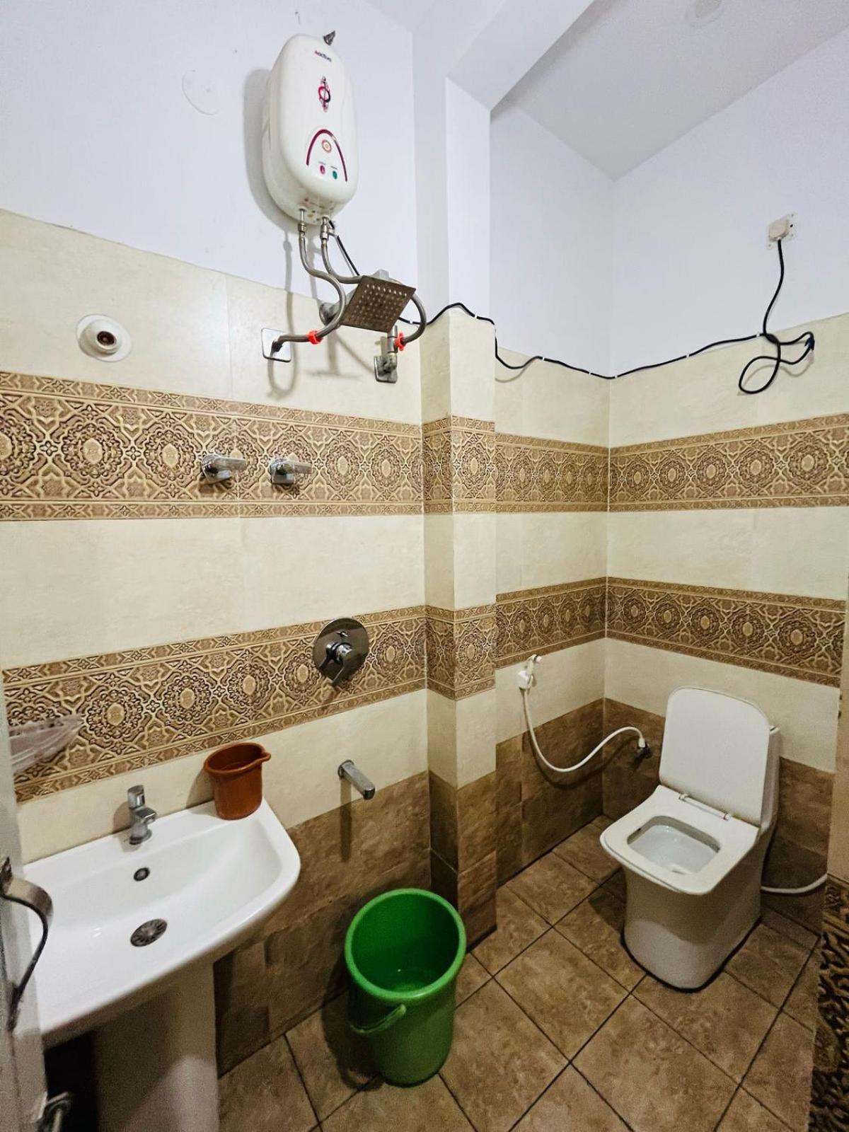 Lodge Adh Amilia Nest Mysore