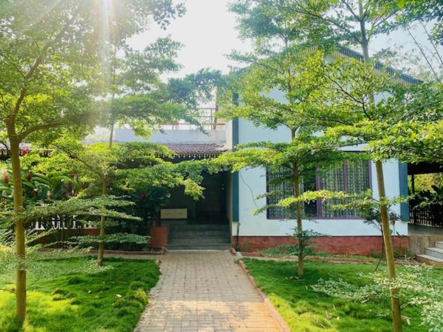 1000 Silvers -farm Villa Mysore