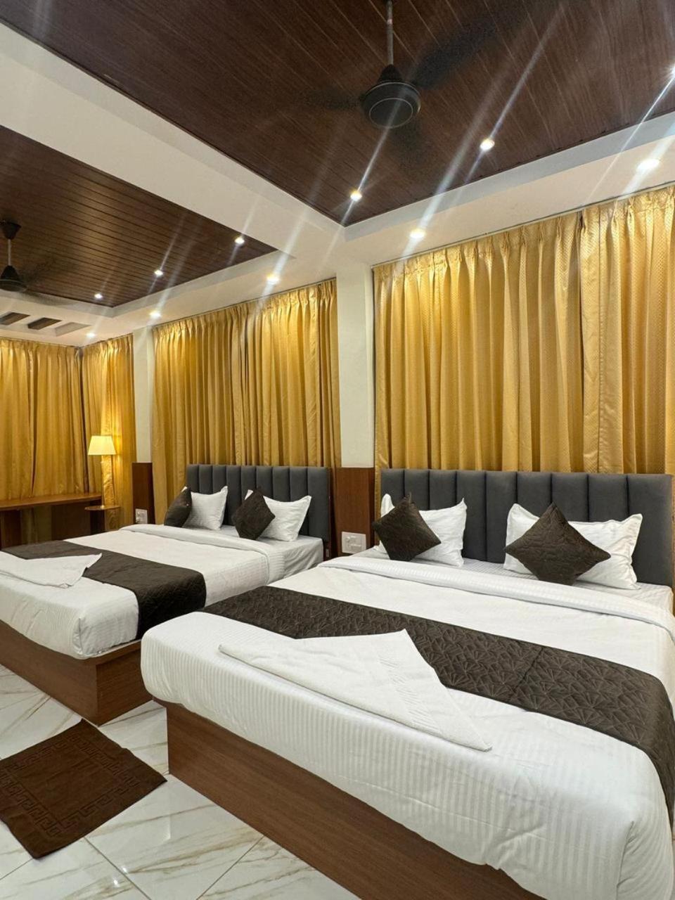 Hotel Boss Palace