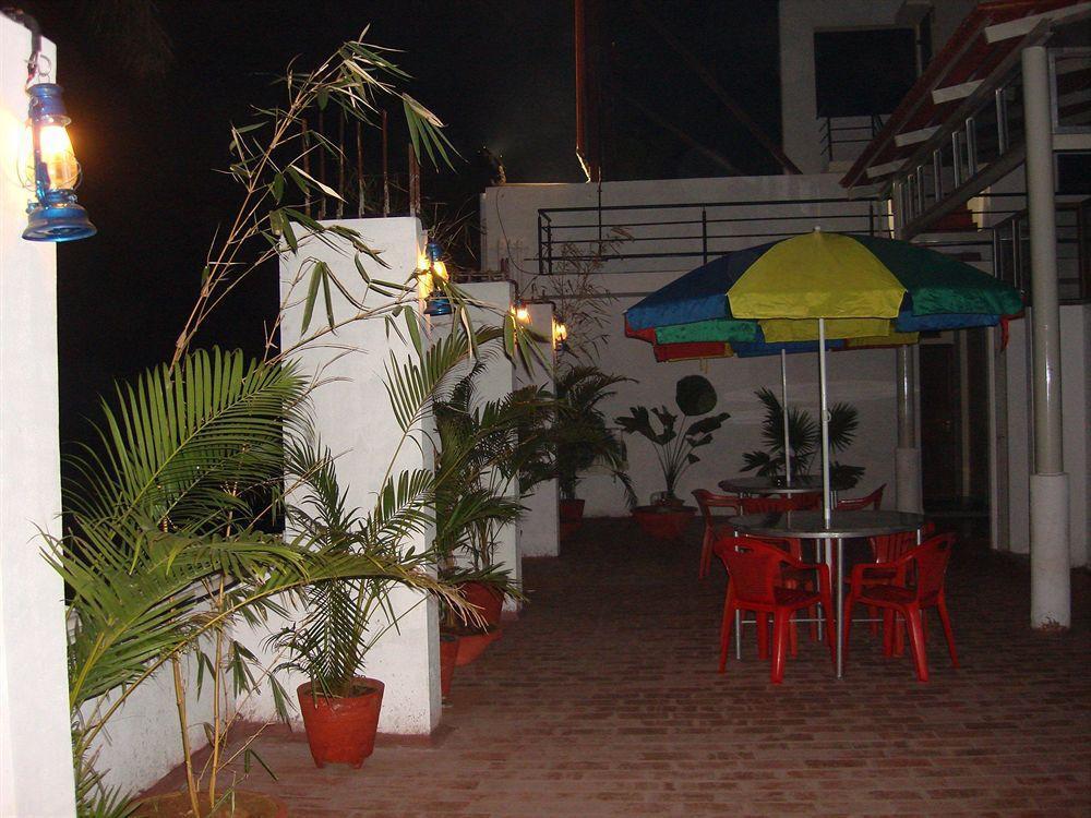 Aishwarya Residency 2*