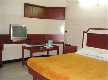 Hotel Mannars Yatri Nivas Mysore