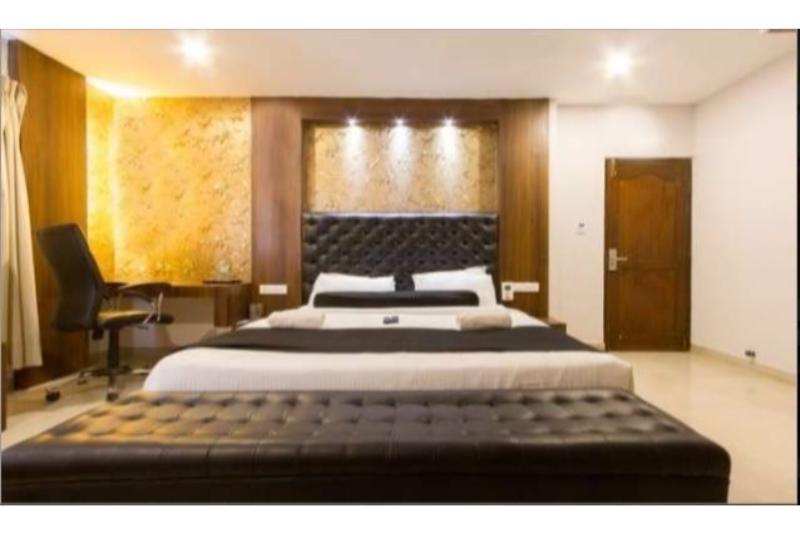 Hotel Fabhotel Dawn 3*