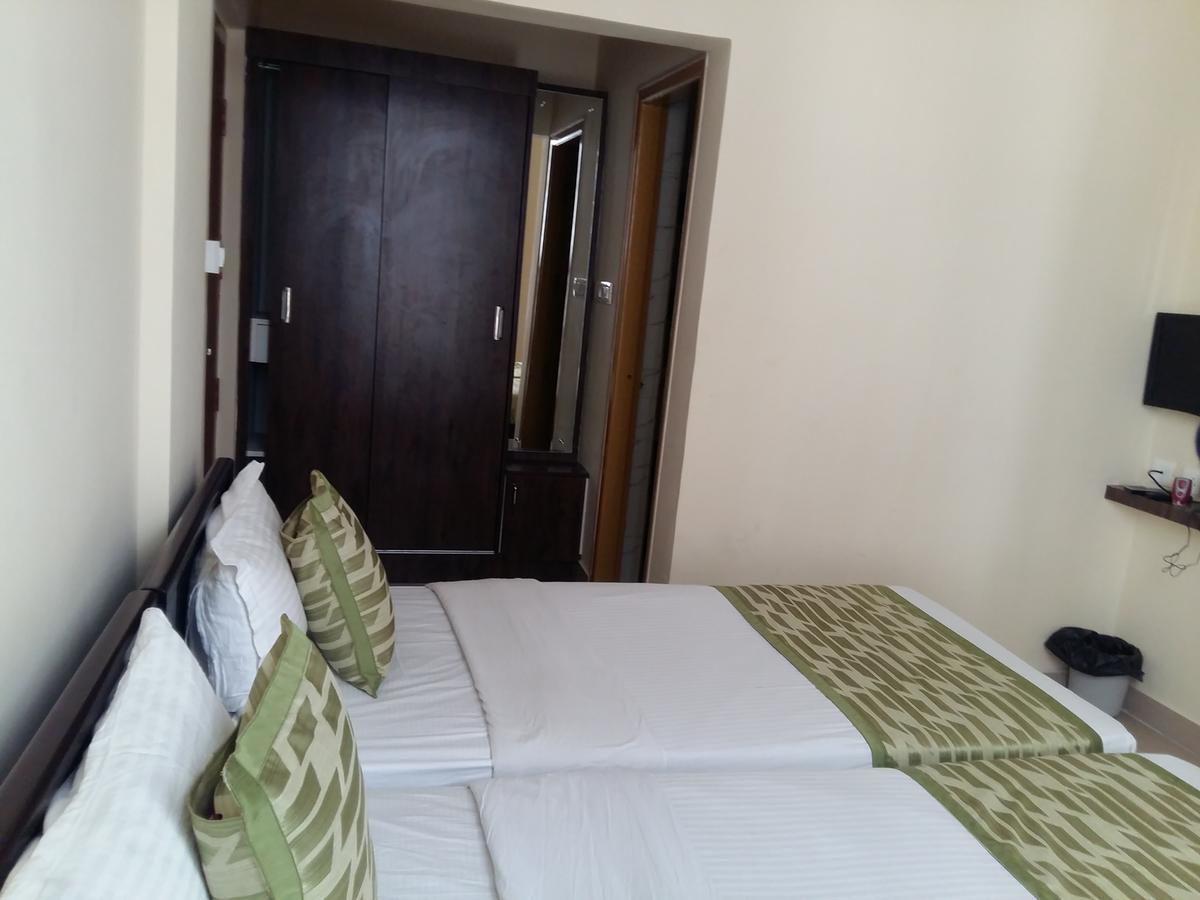 Hostel Comforts *