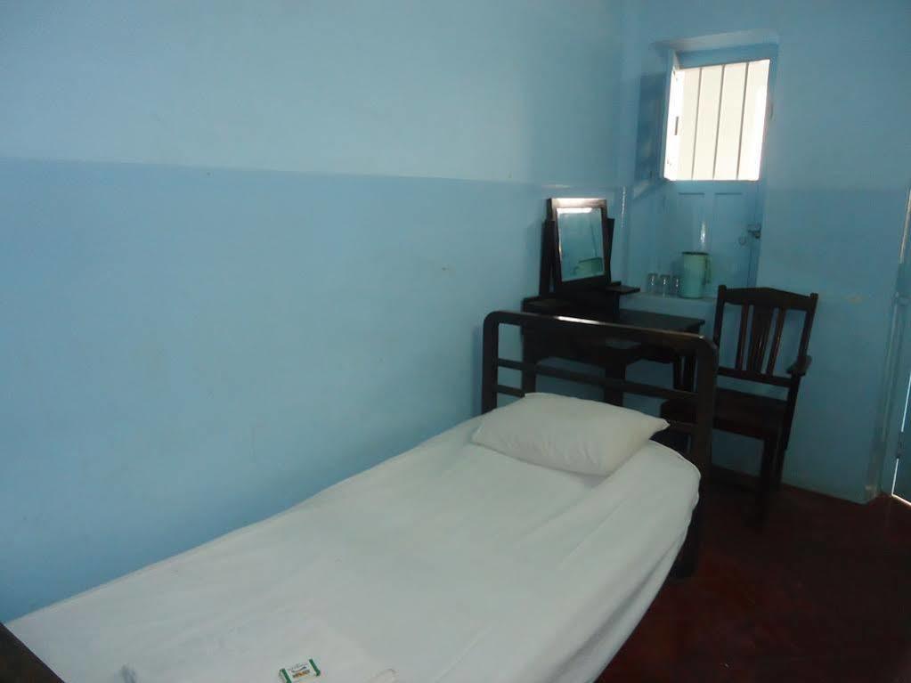Hotel Dasaprakash *