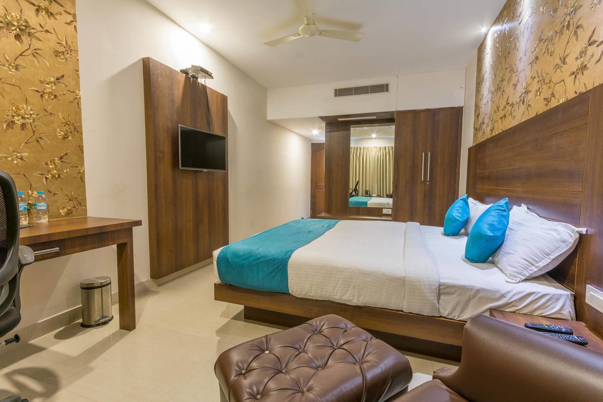 Hotel Fabhotel Dawn 3*