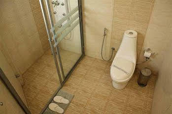 Hotel Crystal Paark 3*