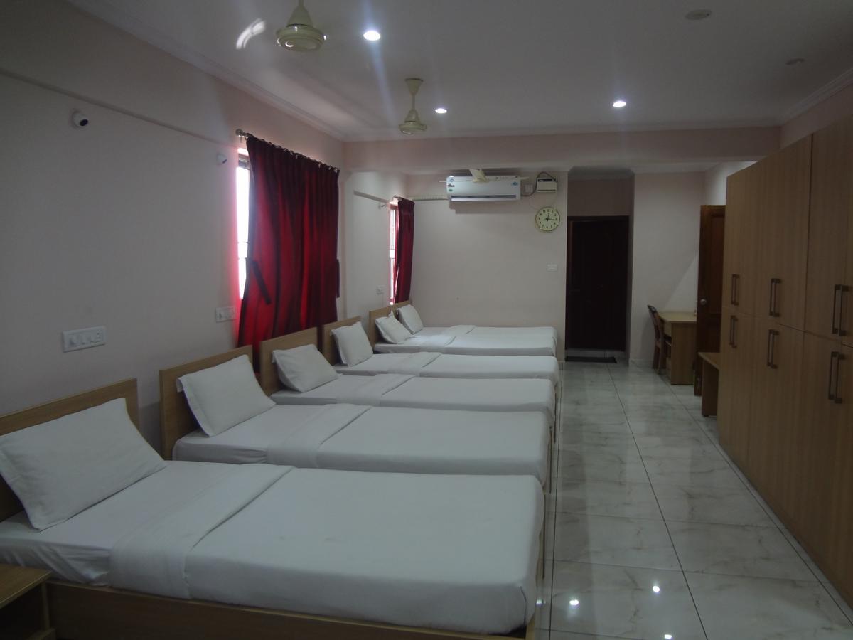 Sri Sai Comforts 2* Mysore
