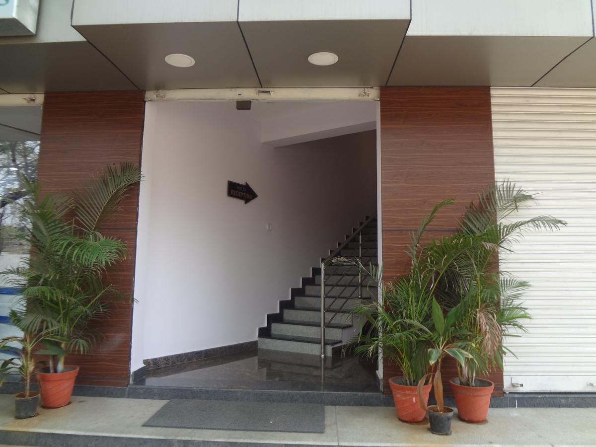 Sri Sai Comforts Hotel 2*