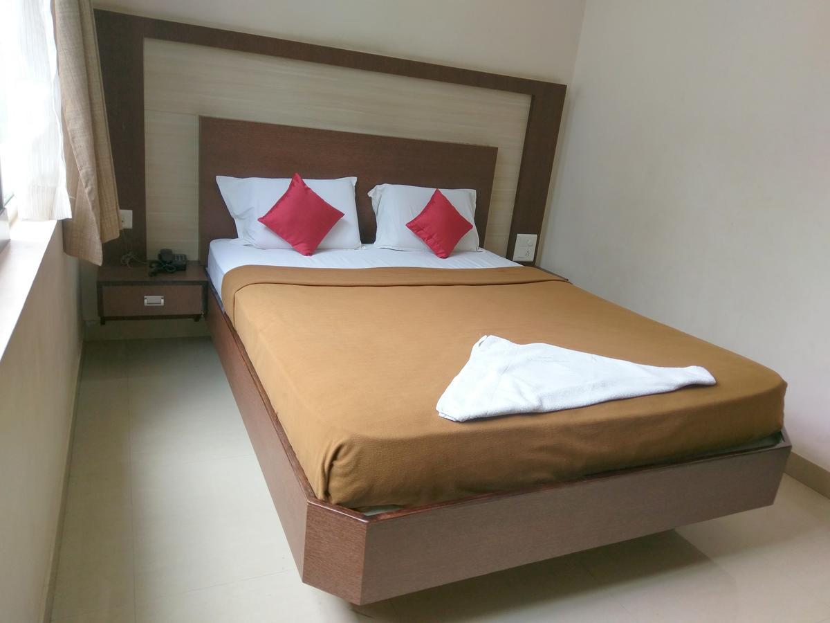 Banyan Tree Comforts * Mysore