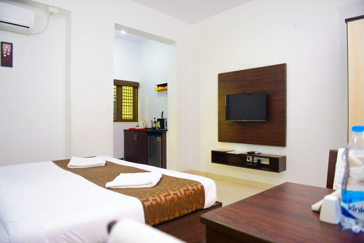 Varsha Enclave- Trinity House Aparthotel