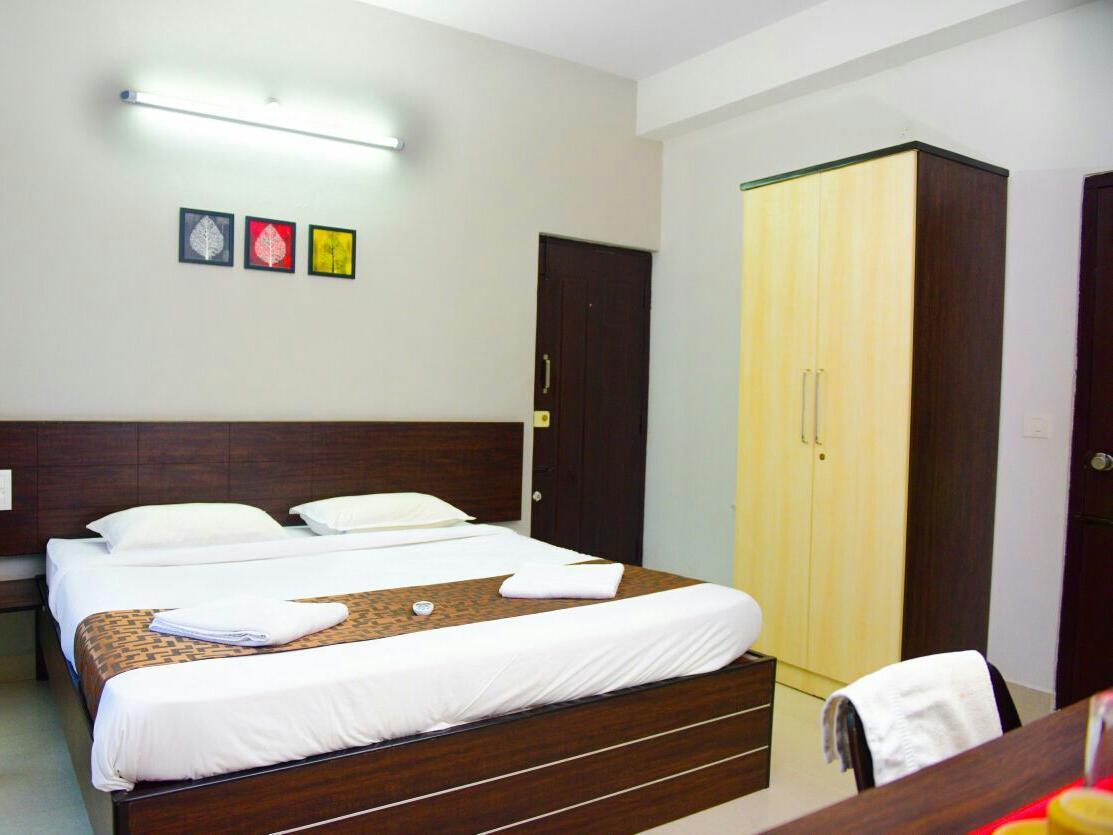 Aparthotel Varsha Enclave- Trinity House