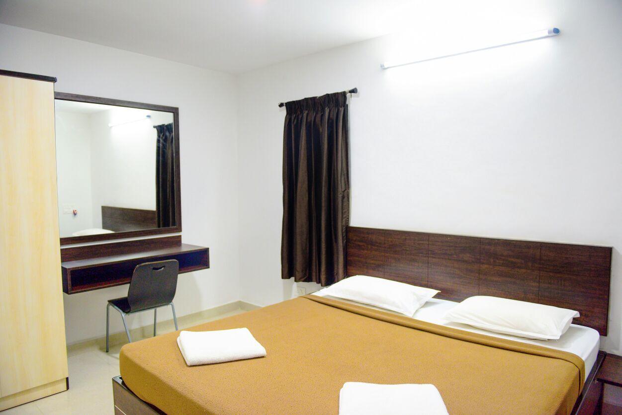 Aparthotel Varsha Enclave- Trinity House