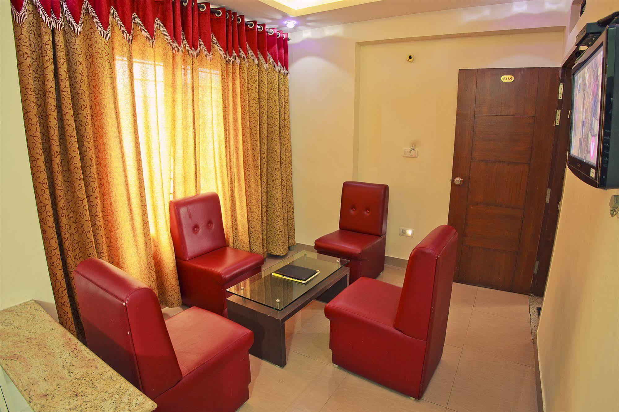 Hotel Aishwarya Residency