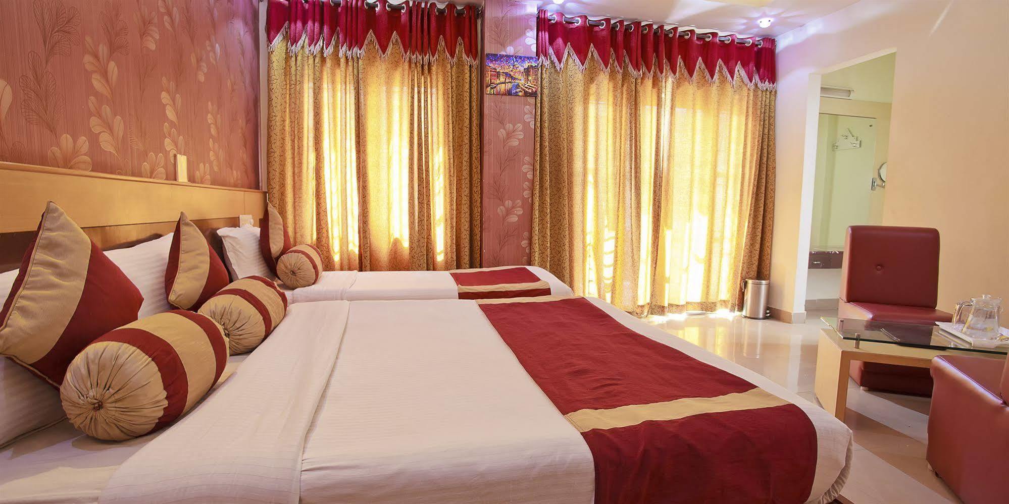 Hotel Aishwarya Residency