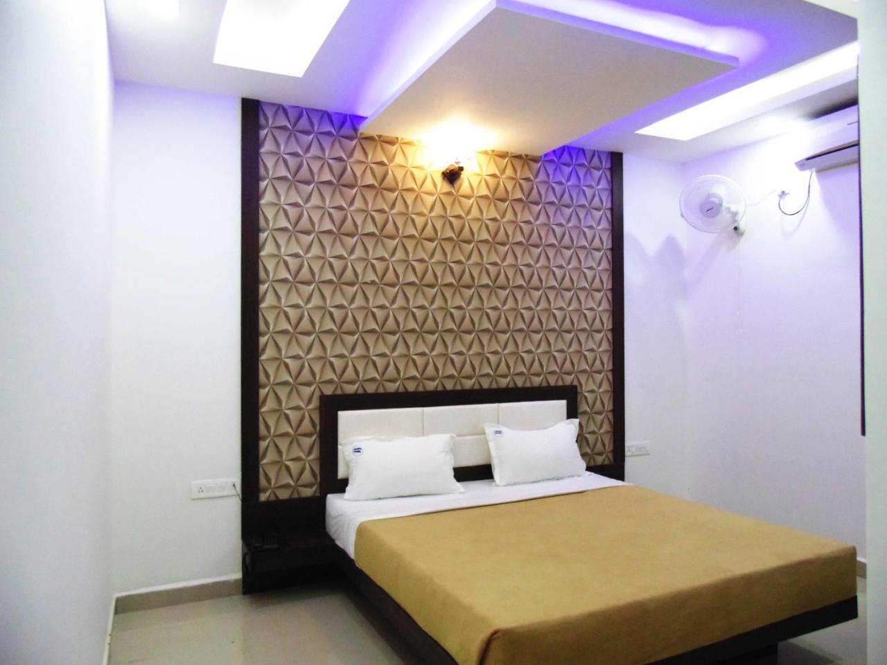 Hotel Aj Palace