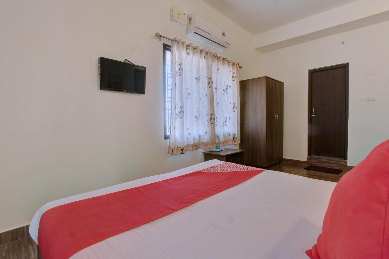 Oyo 10464 Serenity 3* Mysore