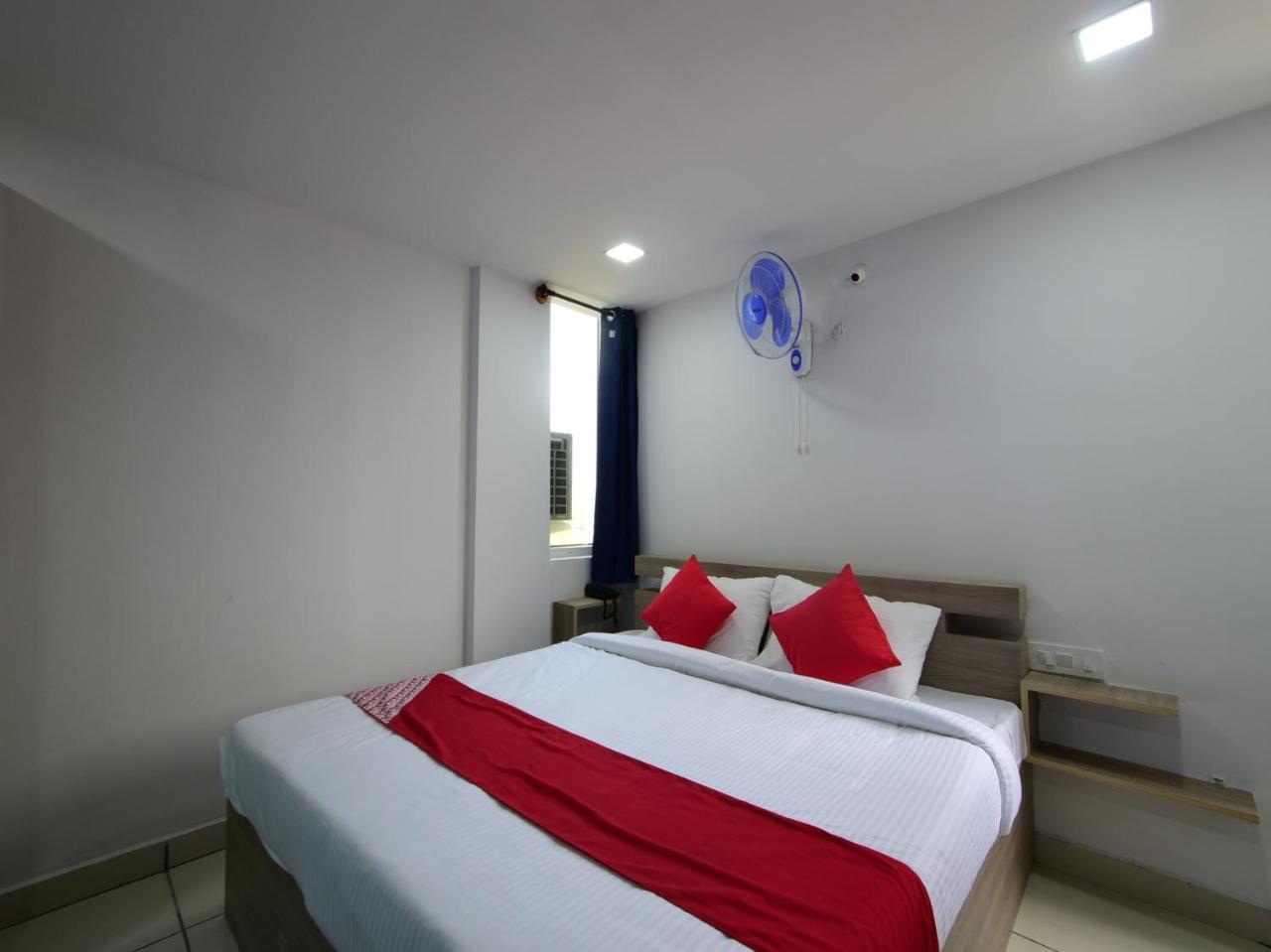 Oyo 18487 V Wella 3*