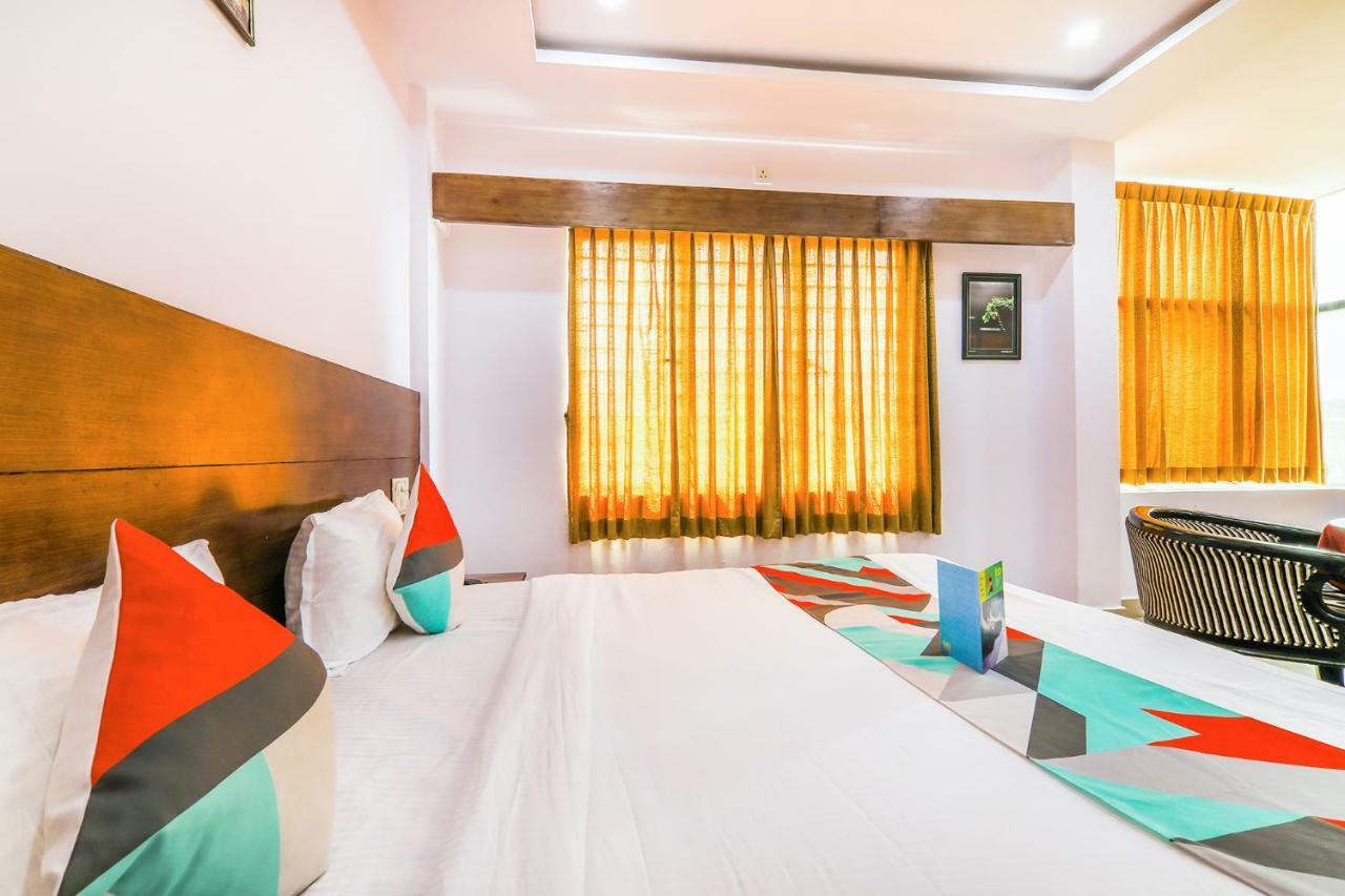 Yashaswi Comforts Hotel