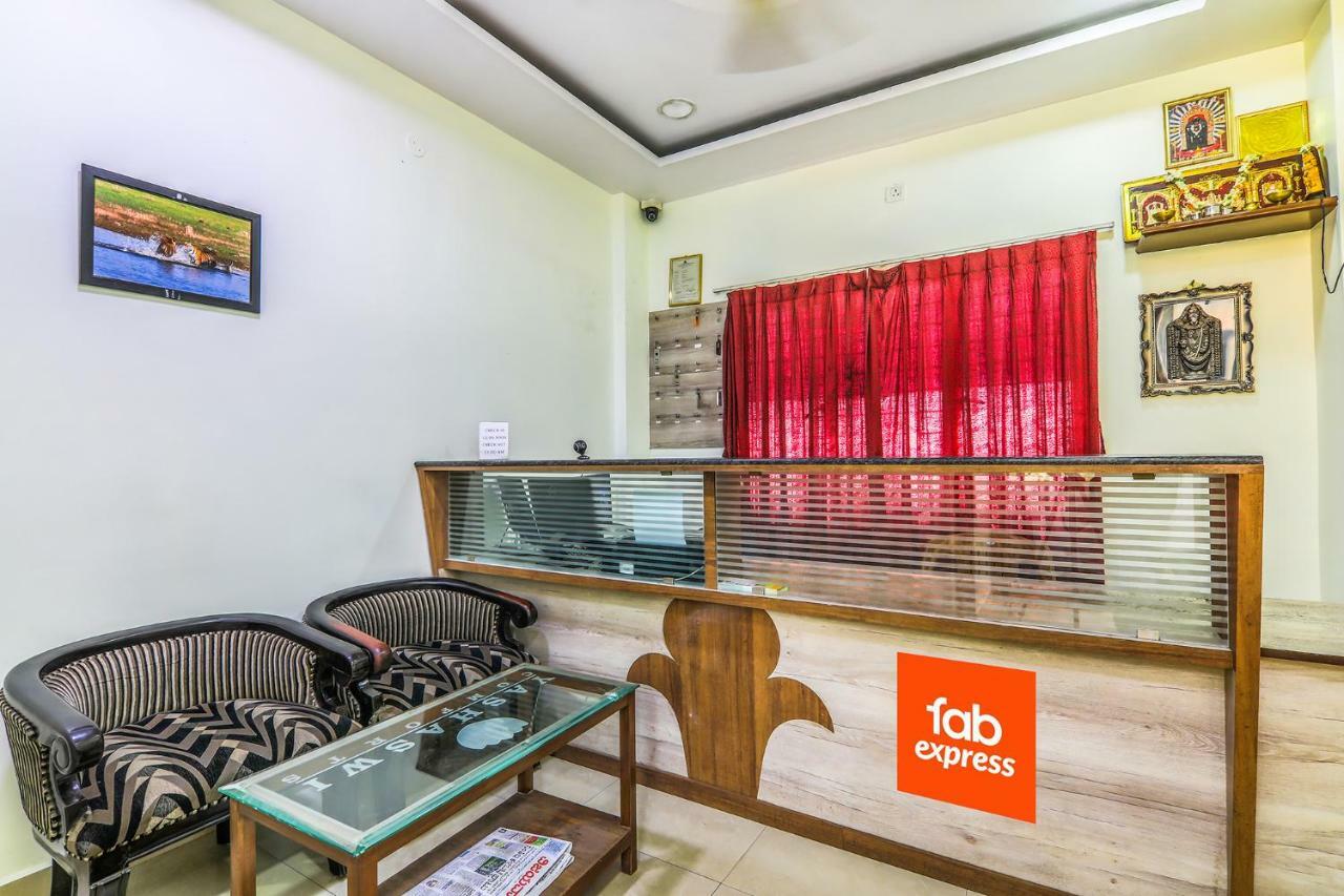 Hotel Yashaswi Comforts Mysore