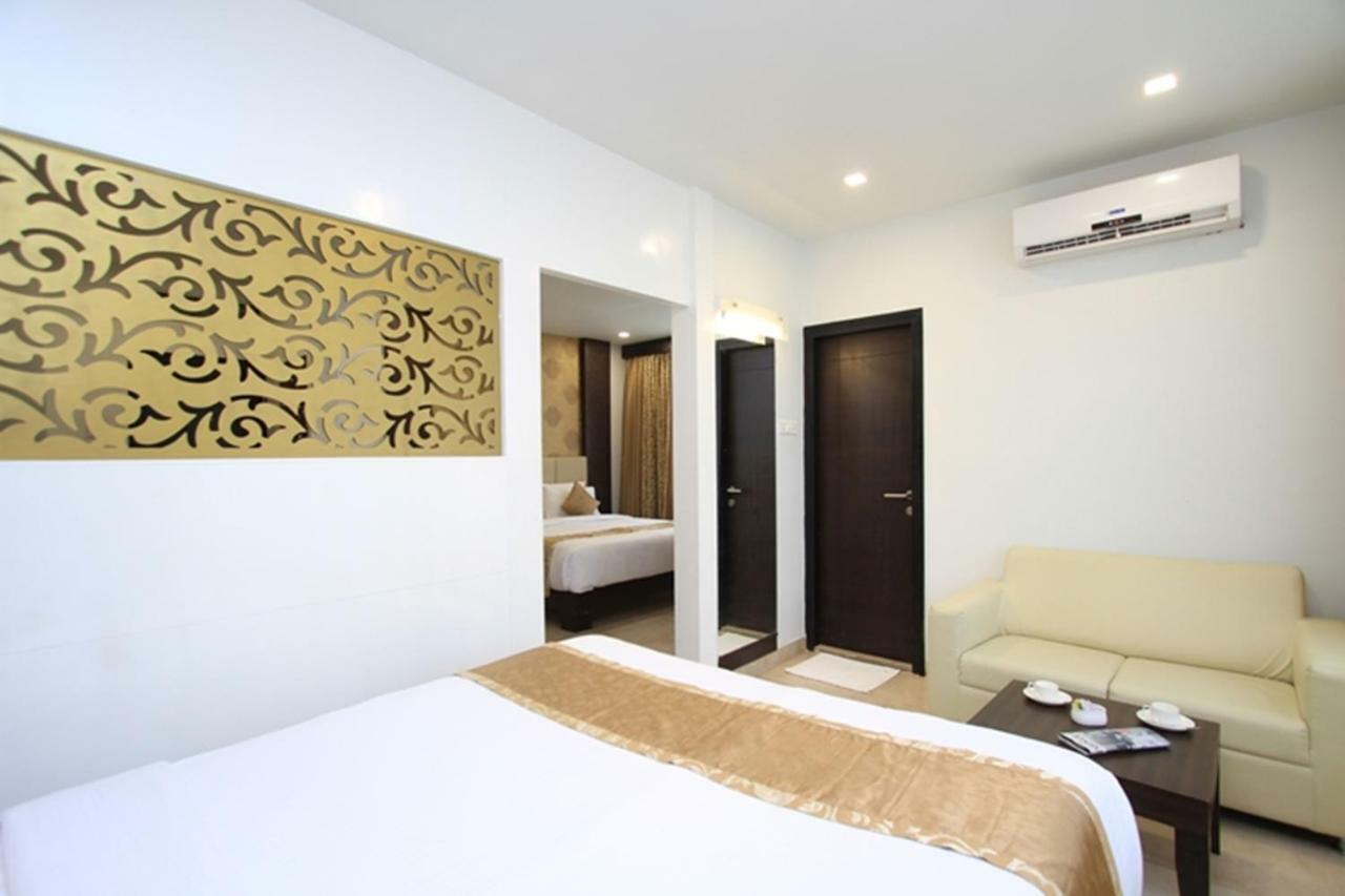 Ni Ambaari In Hotel Mysore