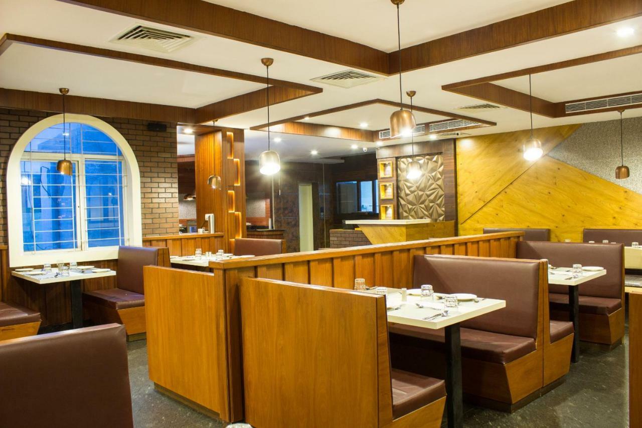 Ni Ambaari In Hotel