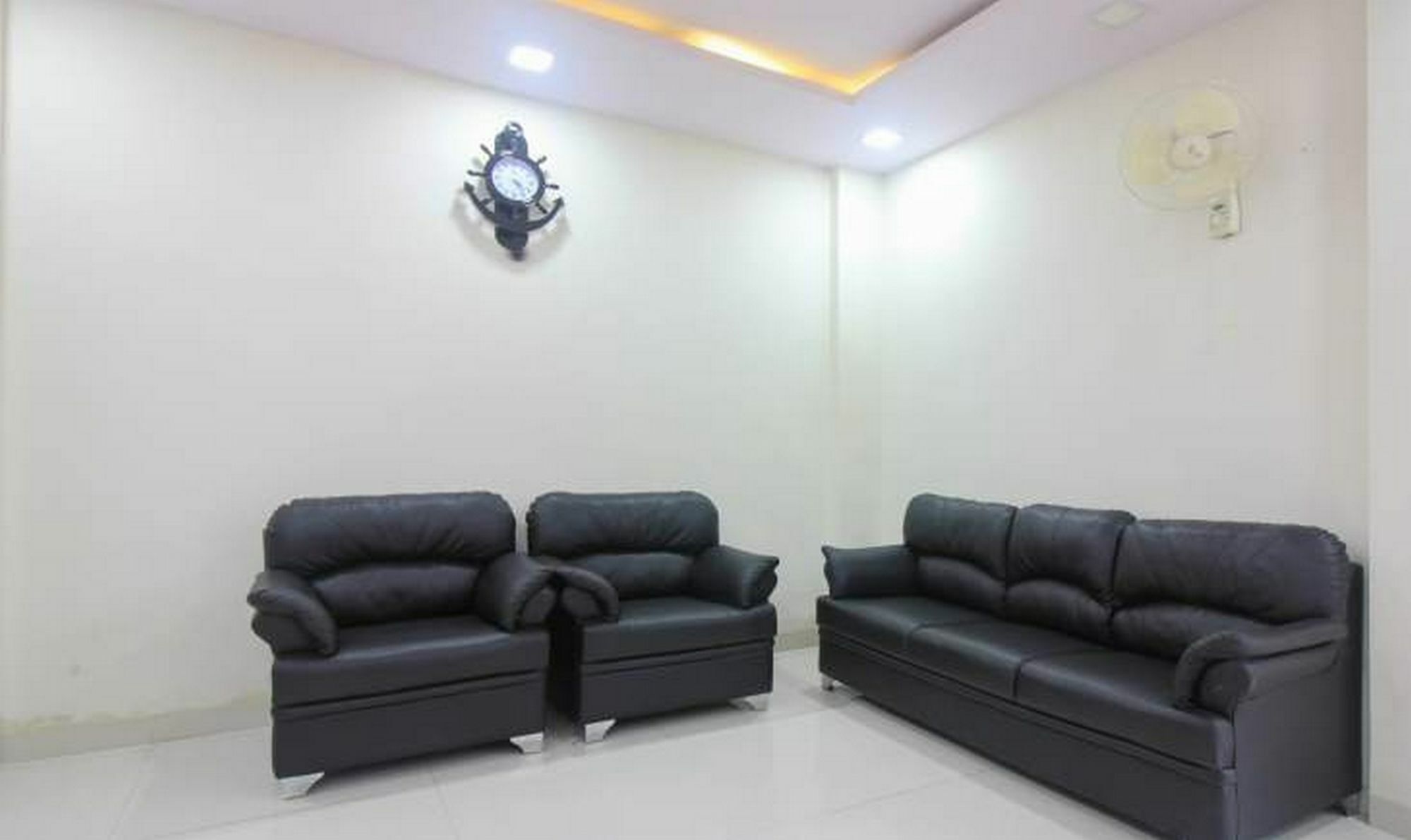 Hotel Fabhotel Dawn 3*
