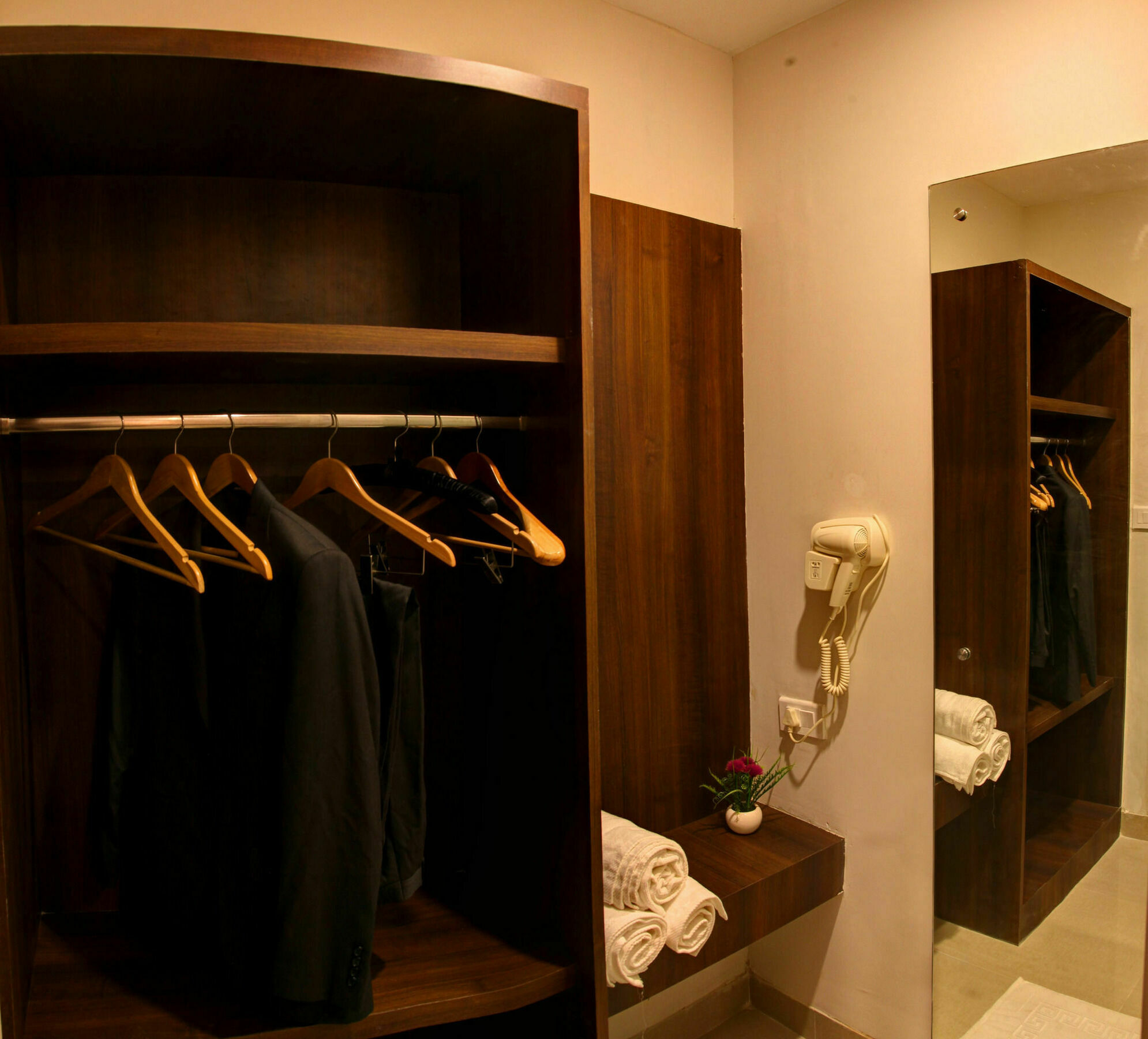 Fabhotel Dawn Hotel Mysore