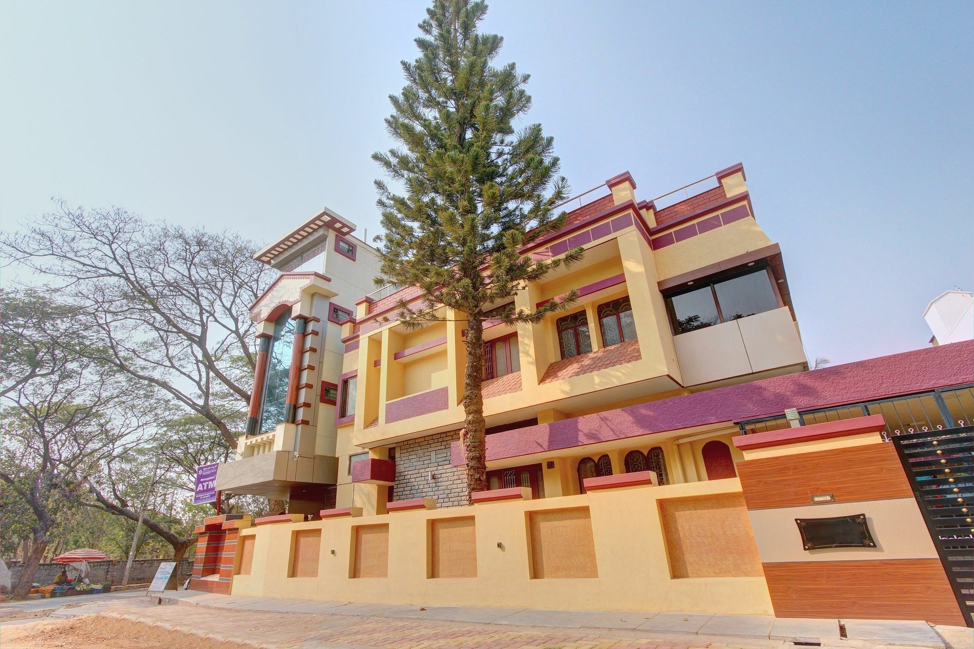 Sri Sai Comforts Hotel Mysore