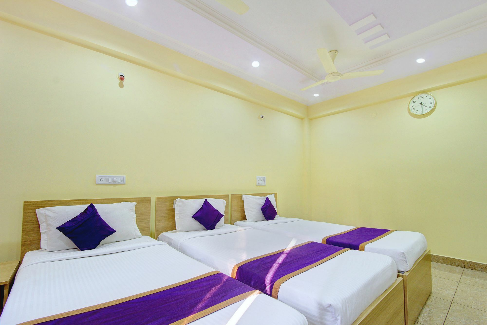Hotel Sri Sai Comforts