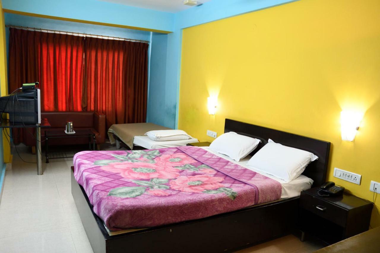 Ganesh Palace Hotel *