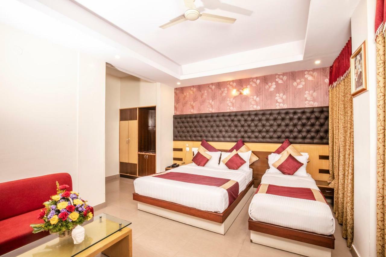 Aishwarya Residency Hotel