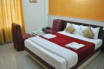 Aishwarya Residency Hotel 2*
