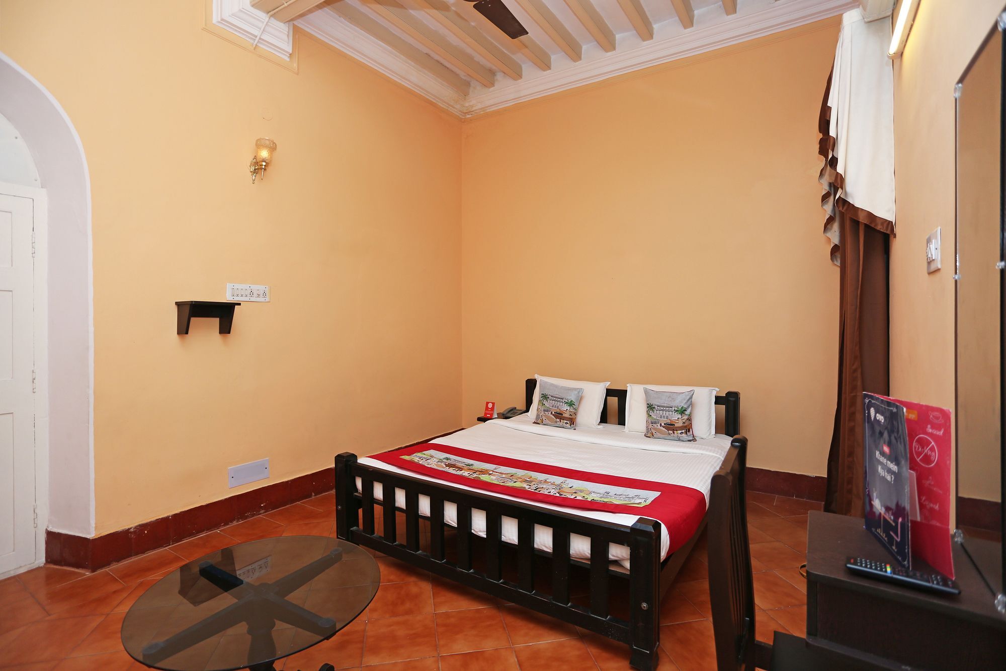Hotel Oyo 9136 Mauve Orchid Mysore