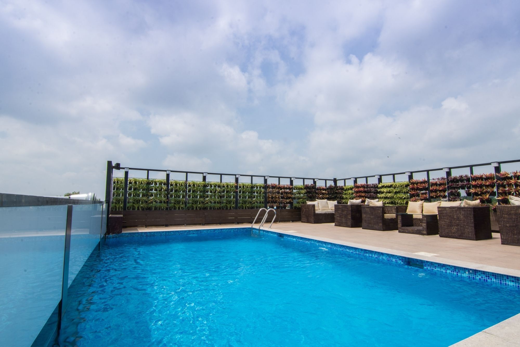 Roopa Elite Hotel Mysore
