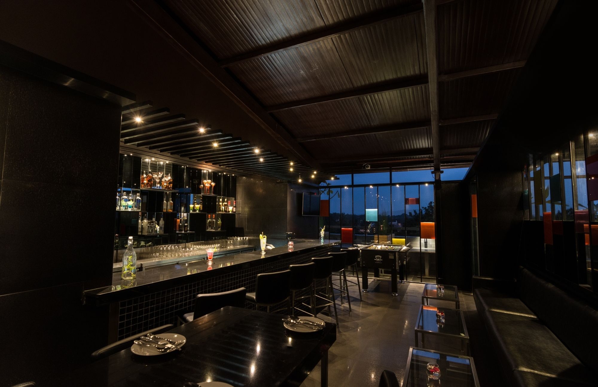 Roopa Elite Hotel 4*