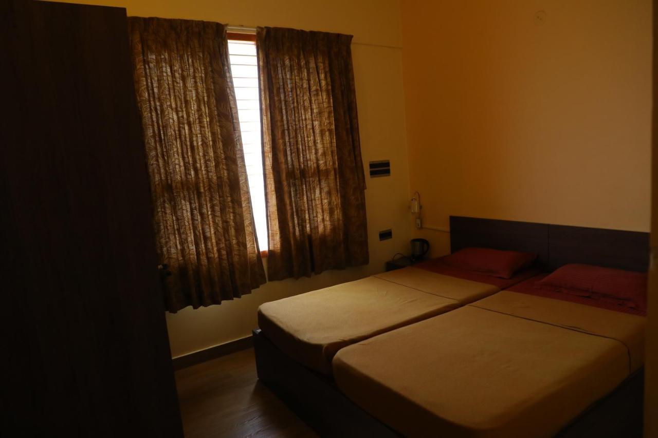 Bed & Breakfast Nirvana Yoga Shala *