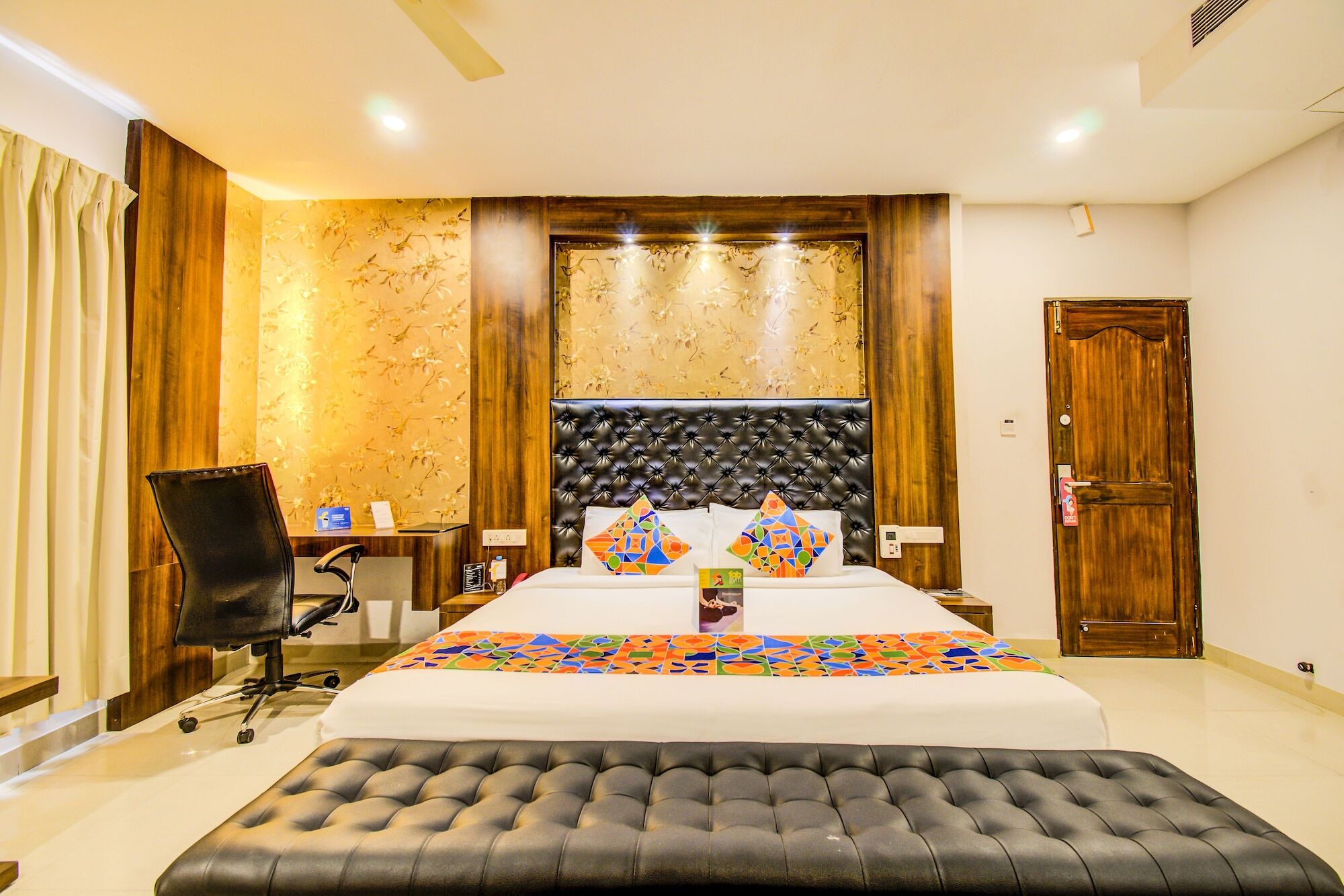 Hotel Fabhotel Dawn Mysore