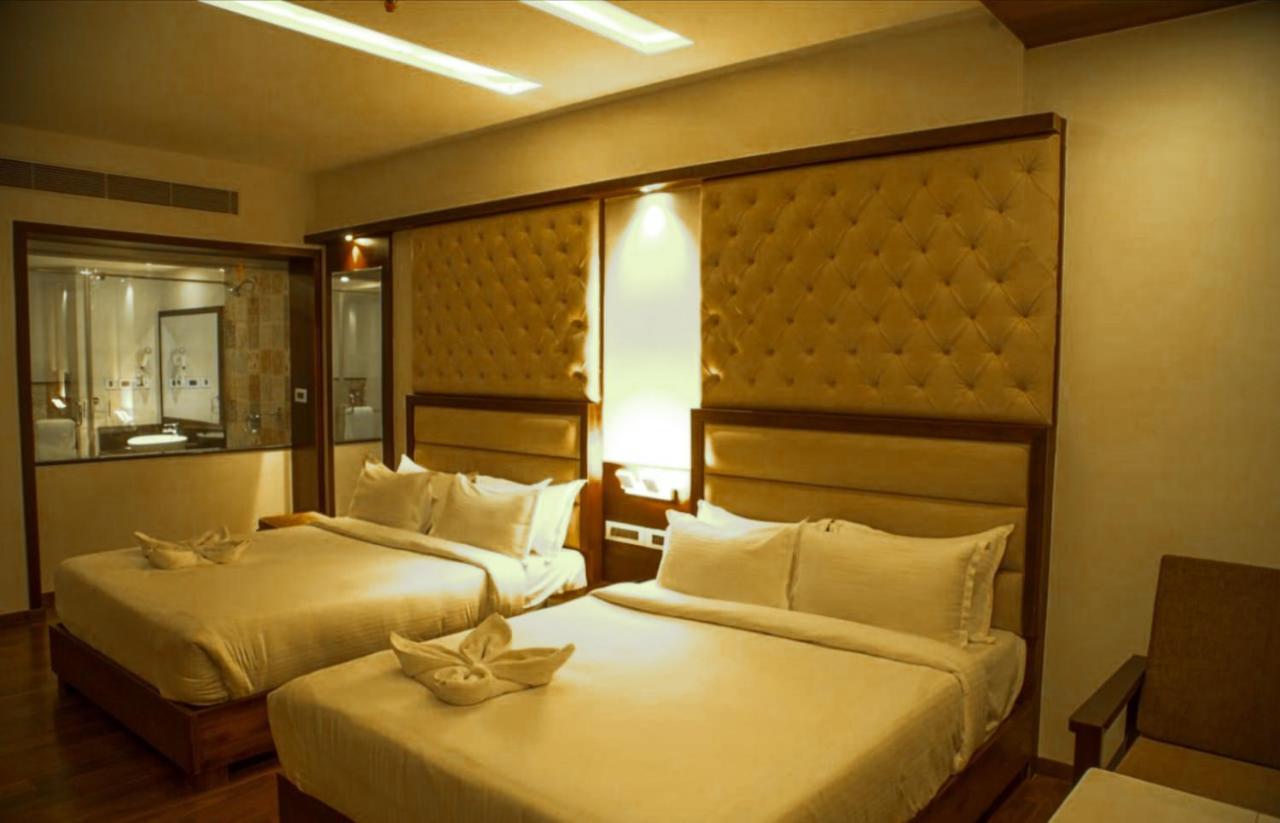 Preethi International Hotel 3*