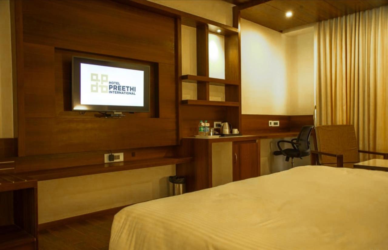 Preethi International Hotel 3*