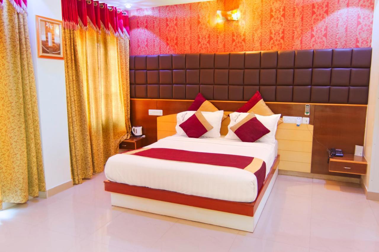 Hotel Aishwarya Residency 2*